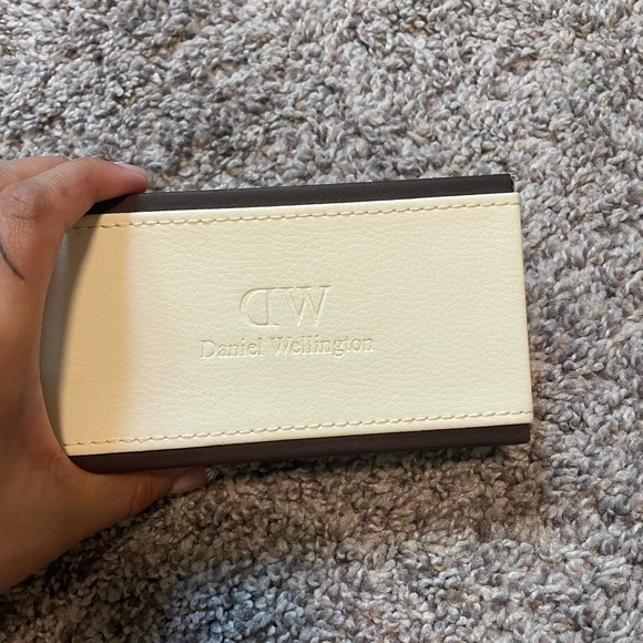 Daniel Wellington watch - Picture 5 of 5